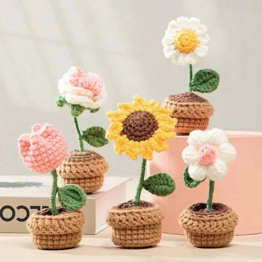 Hand-Knitted Crochet Flowers - 34 Styles